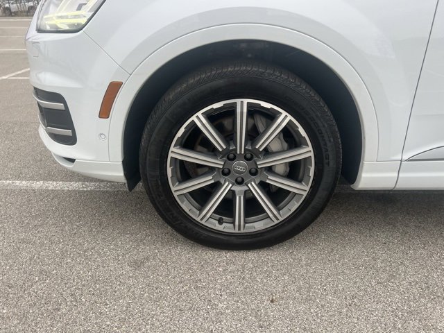 Used 2019 Audi Q7 3.0T Premium Plus w/ Premium Plus Package image 11
