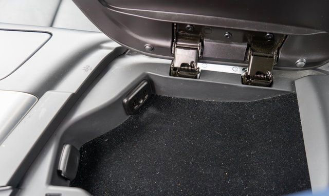 Used 2016 Chevrolet Corvette Stingray Coupe w/ 3LT Preferred Equipment Group image 39