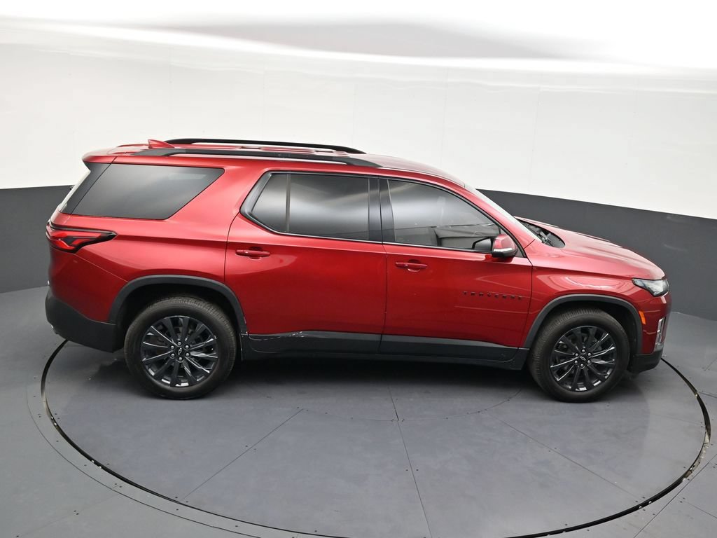 Used 2022 Chevrolet Traverse RS FWD image 19