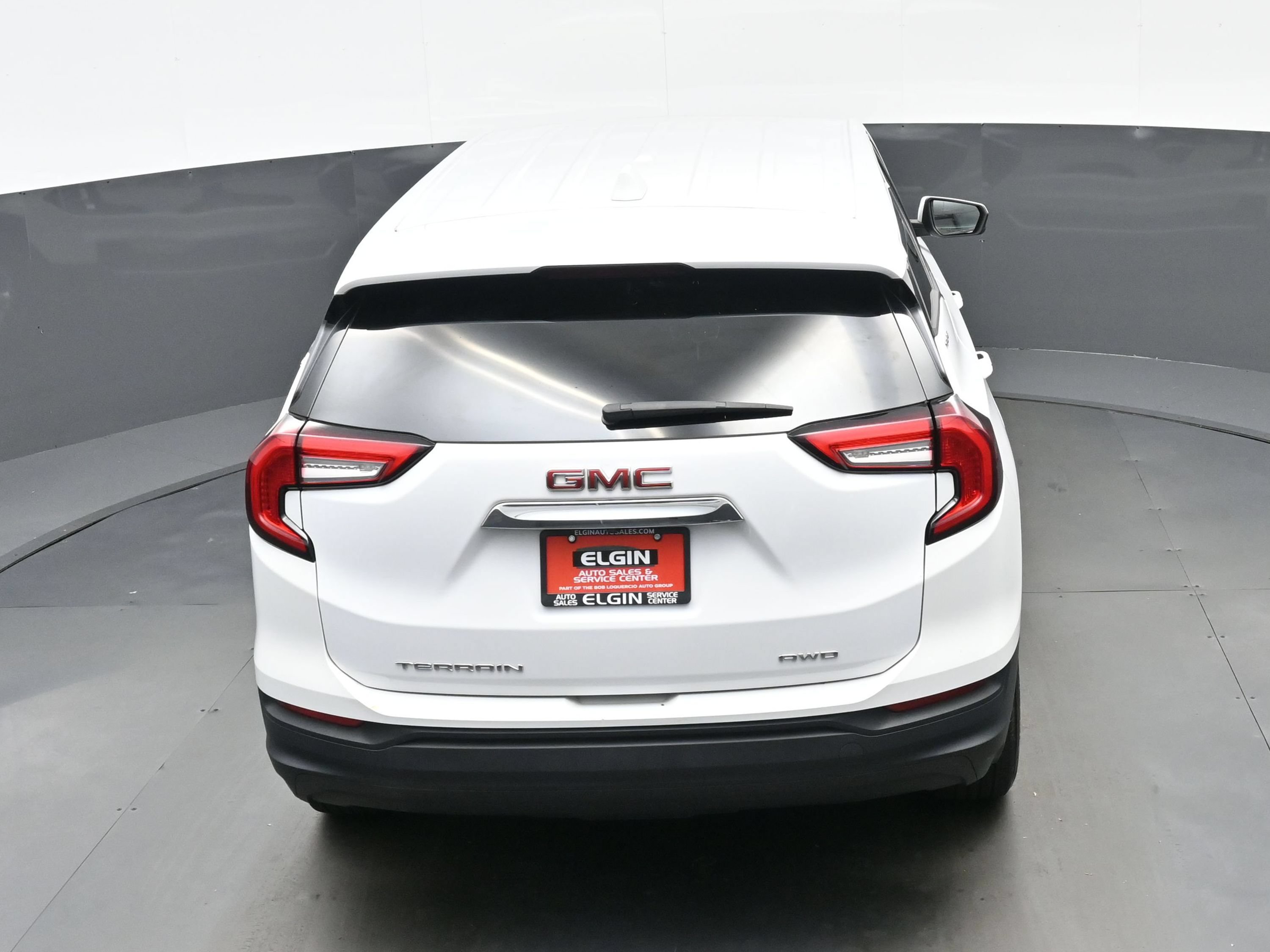 Used 2024 GMC Terrain SLE AWD/4WD image 36