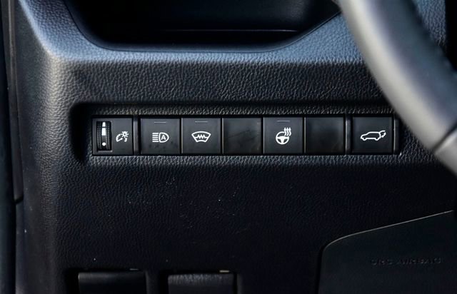Certified 2023 Toyota RAV4 XLE Premium AWD/4WD image 28