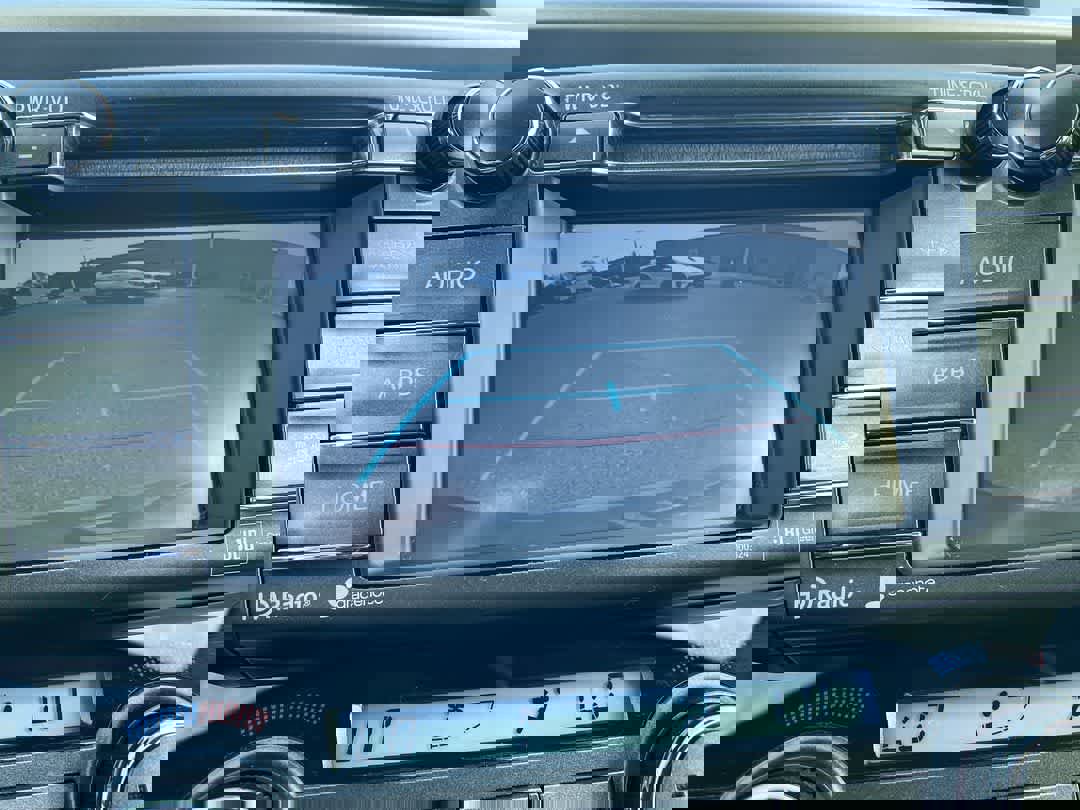 Used 2015 Toyota RAV4 Limited w/ Technology Package image 17