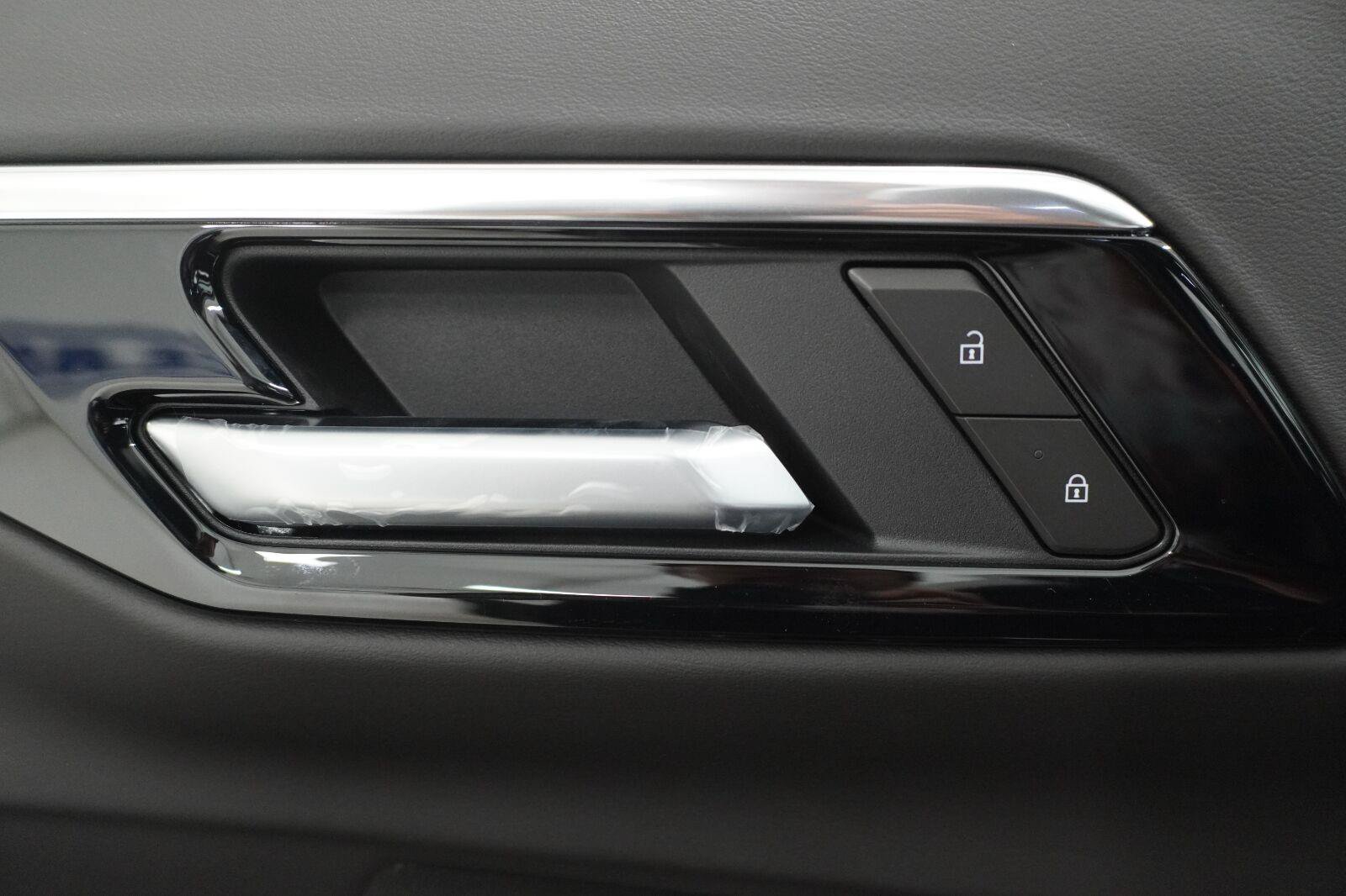New 2026 Chevrolet Tahoe LS RWD image 25