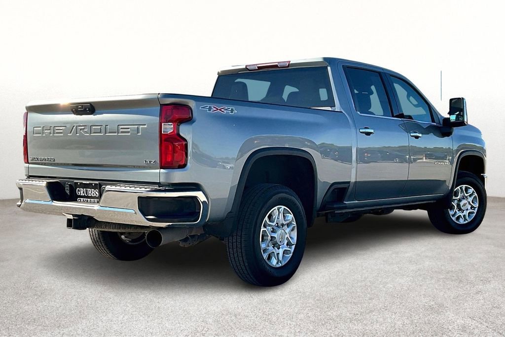 Used 2024 Chevrolet Silverado 2500 LTZ image 2