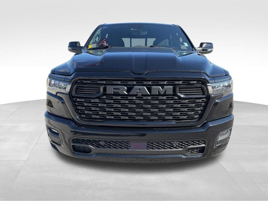 New 2026 RAM 1500 4x4 Crew Cab image 2