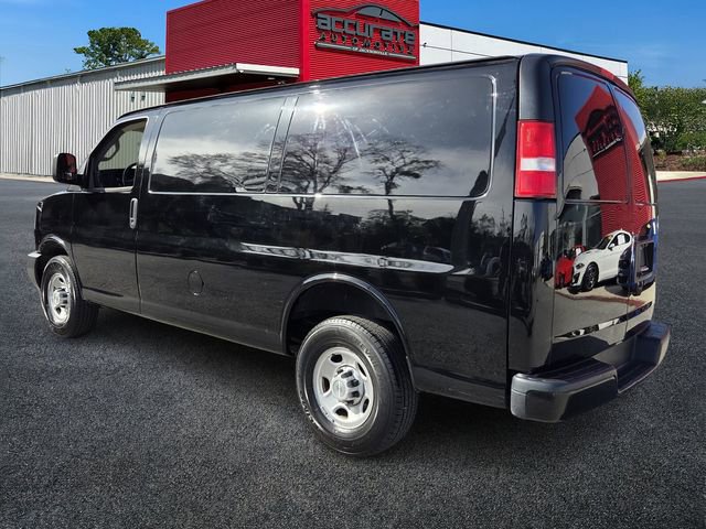 Used 2021 Chevrolet Express 2500 w/ Driver Convenience Package image 3