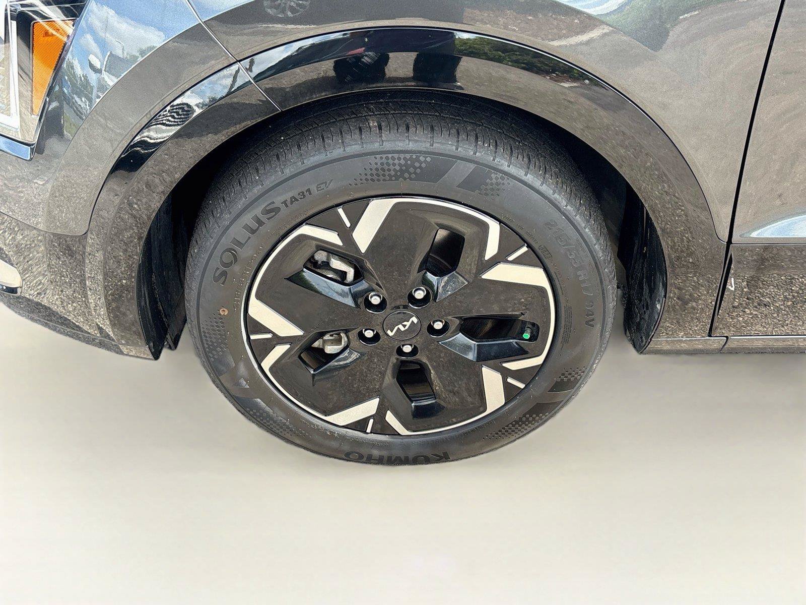 Used 2023 Kia Niro Wind FWD image 31