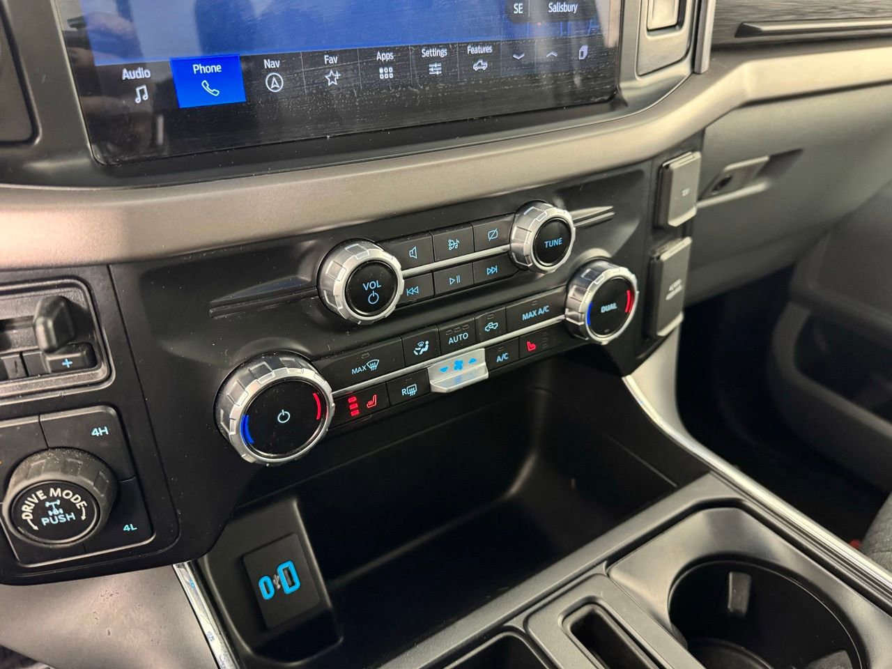 Used 2024 Ford F150 XLT w/ Equipment Group 302A MID AWD/4WD image 19