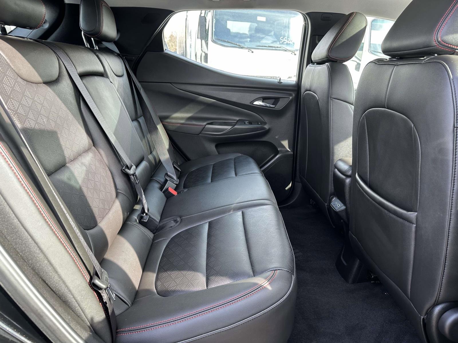 Used 2023 Chevrolet Bolt EUV Premier w/ Sun & Sound Package image 25