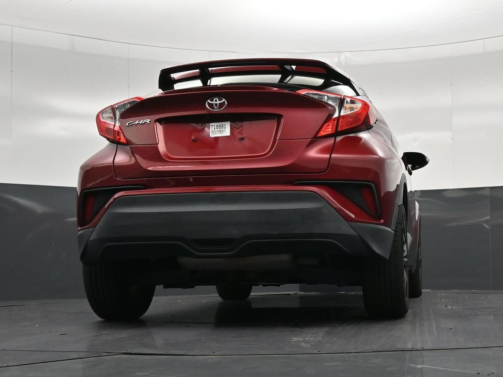 Used 2019 Toyota C-HR LE FWD image 25