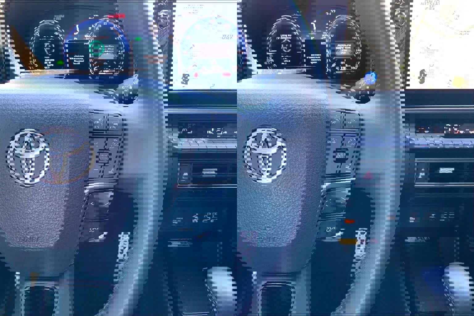 Used 2025 Toyota Camry XSE image 24