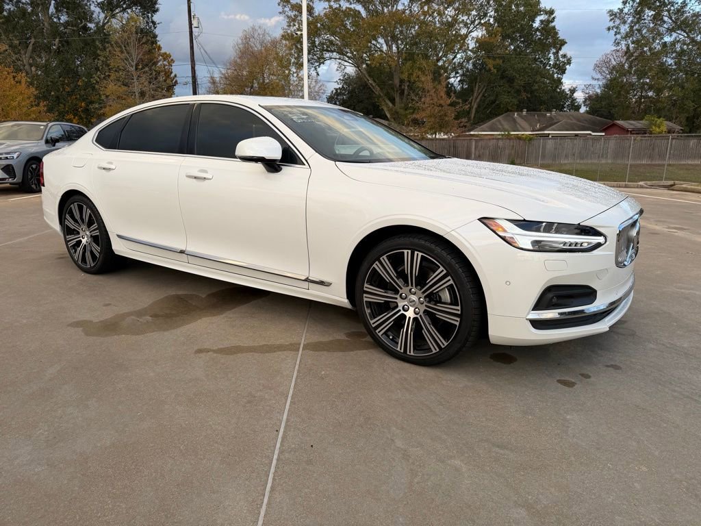 Used 2023 Volvo S90 B6 Ultimate image 7