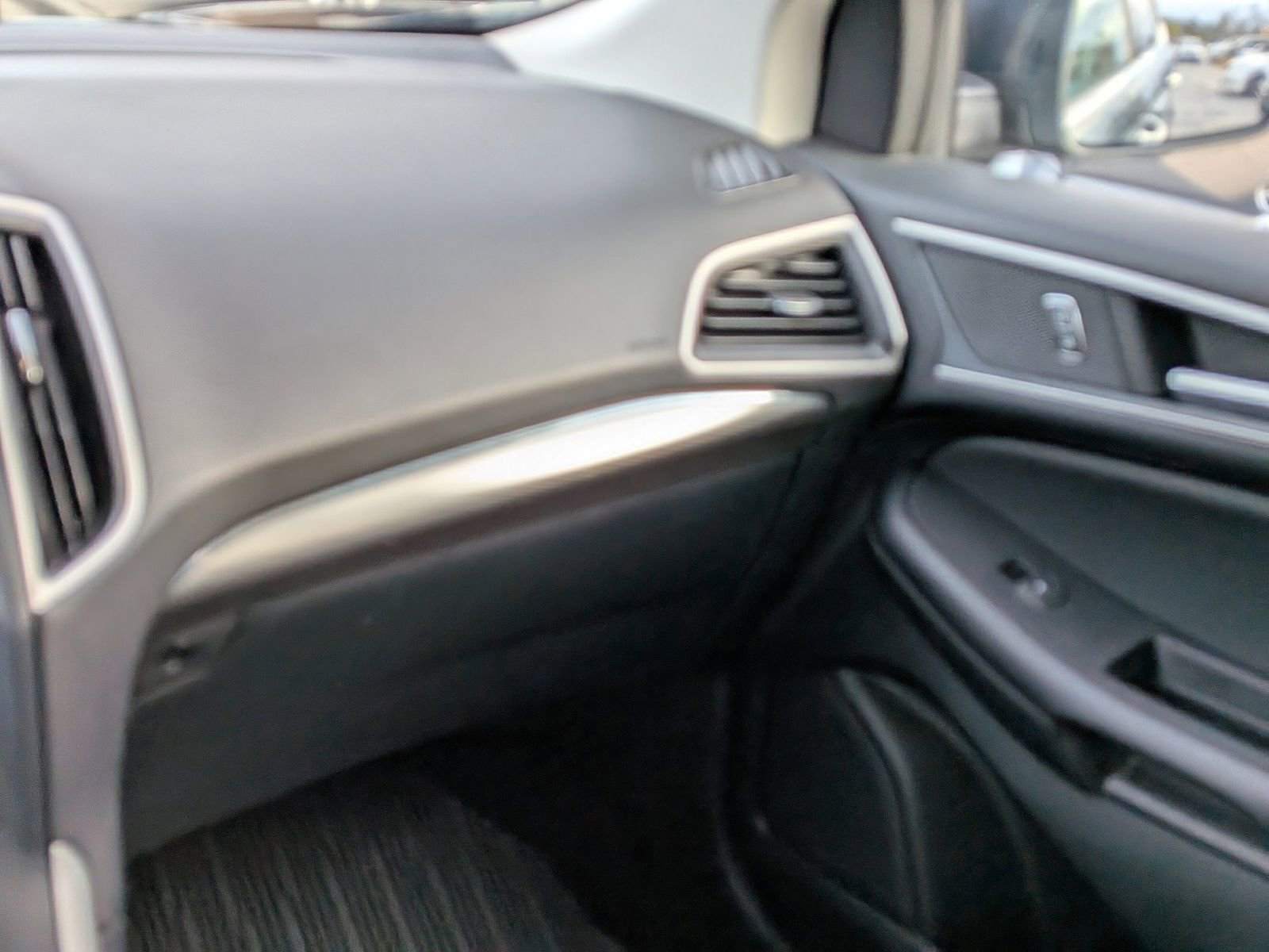 Certified 2022 Ford Edge SEL w/ Convenience Package image 20