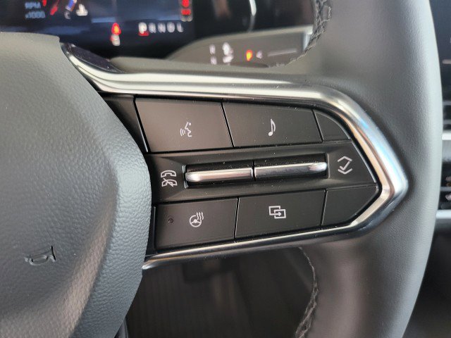 New 2026 Chevrolet Equinox LT w/ Safety and Technology Package image 18