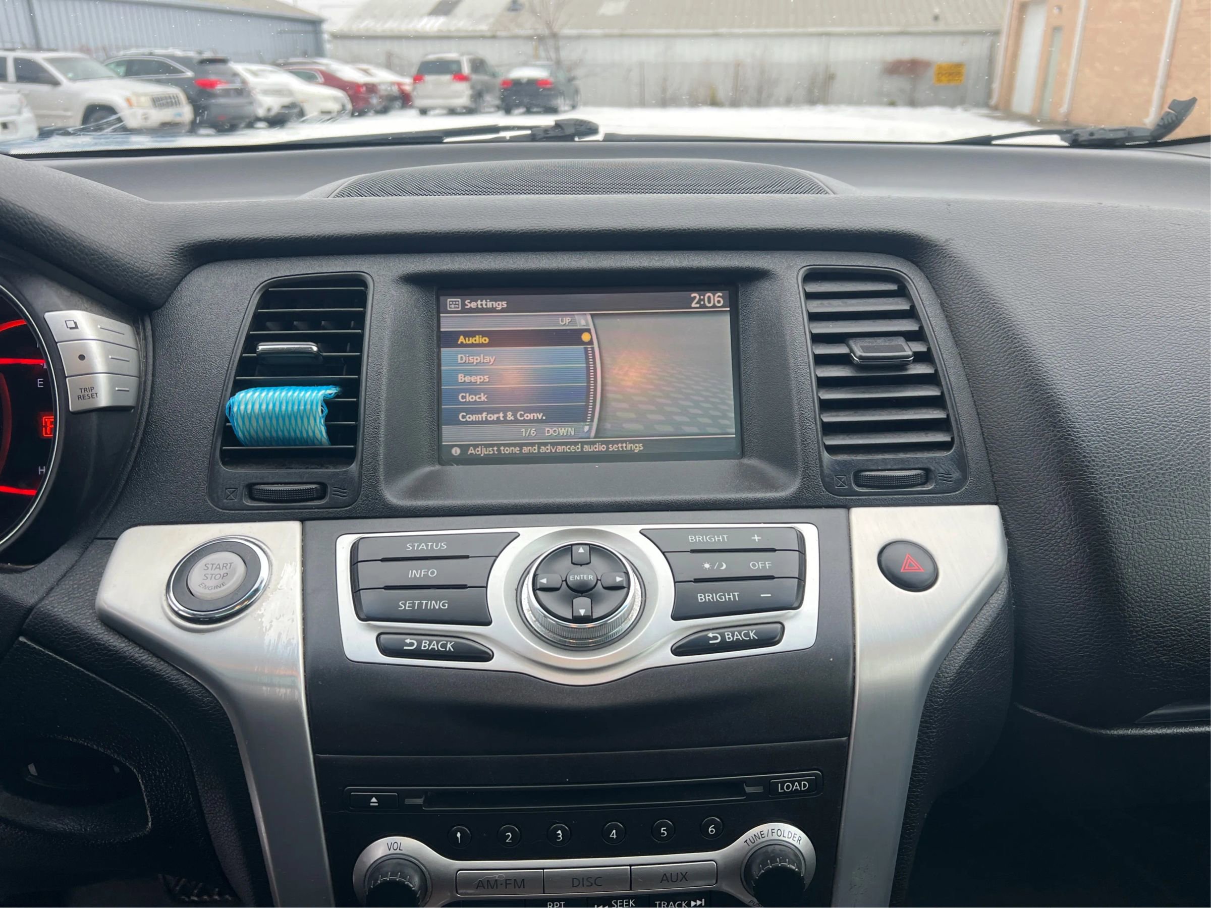 Used 2010 Nissan Murano LE image 16