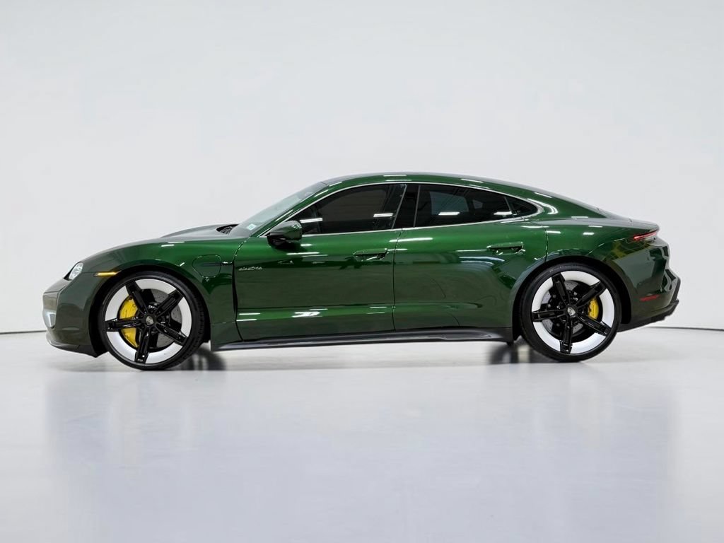 Used 2025 Porsche Taycan Turbo S w/ Premium Package AWD/4WD image 16