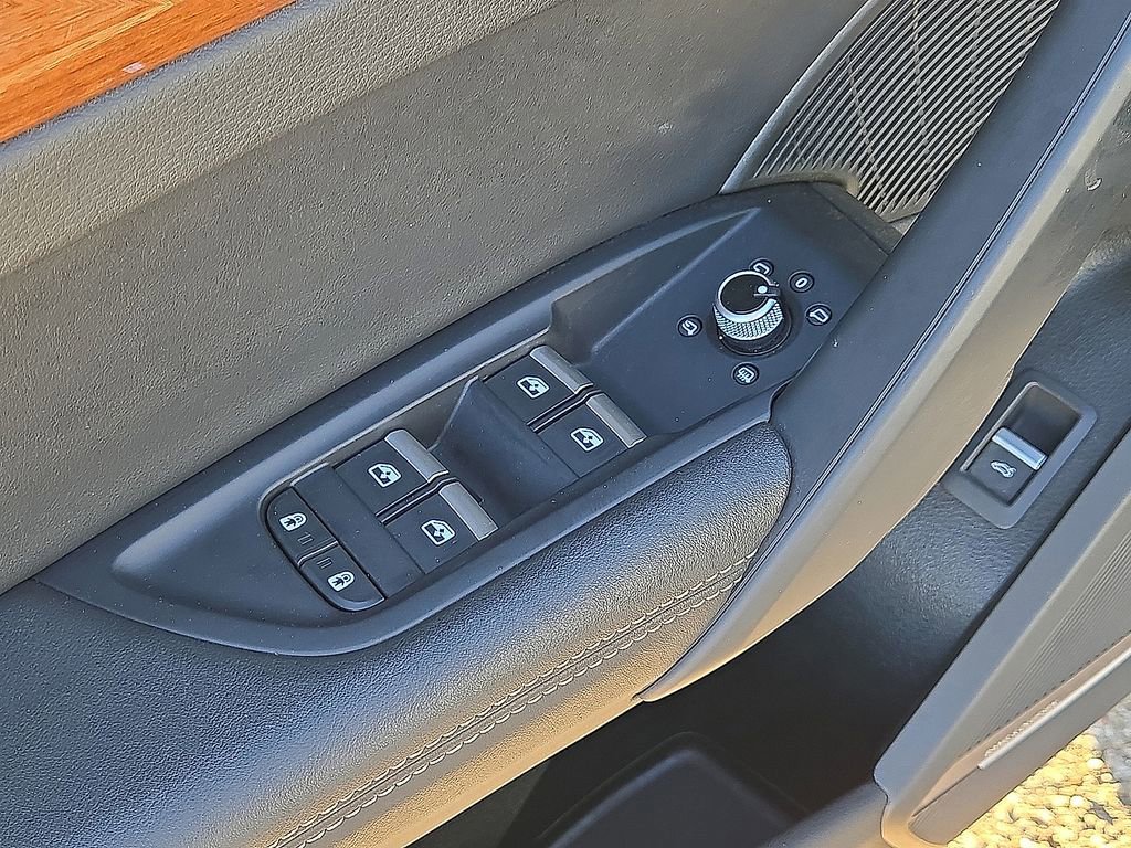 Used 2023 Audi Q5 2.0T Premium Plus image 23