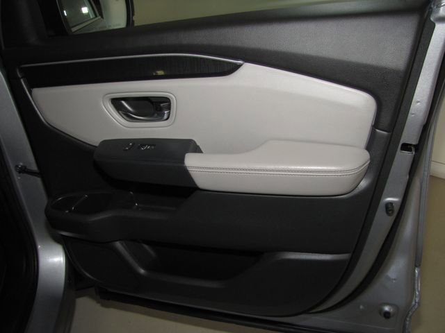 Certified 2023 Honda Pilot Elite image 22
