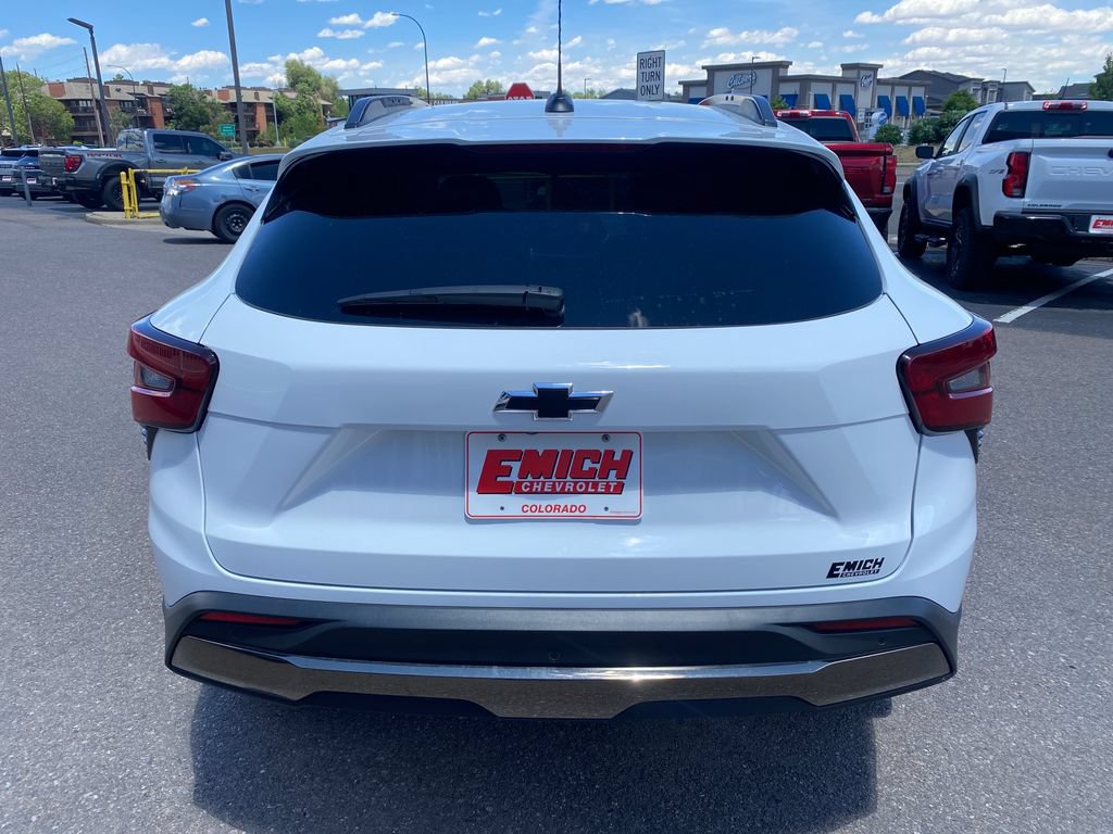 Used 2025 Chevrolet Trax ACTIV w/ Driver Confidence Package FWD image 4