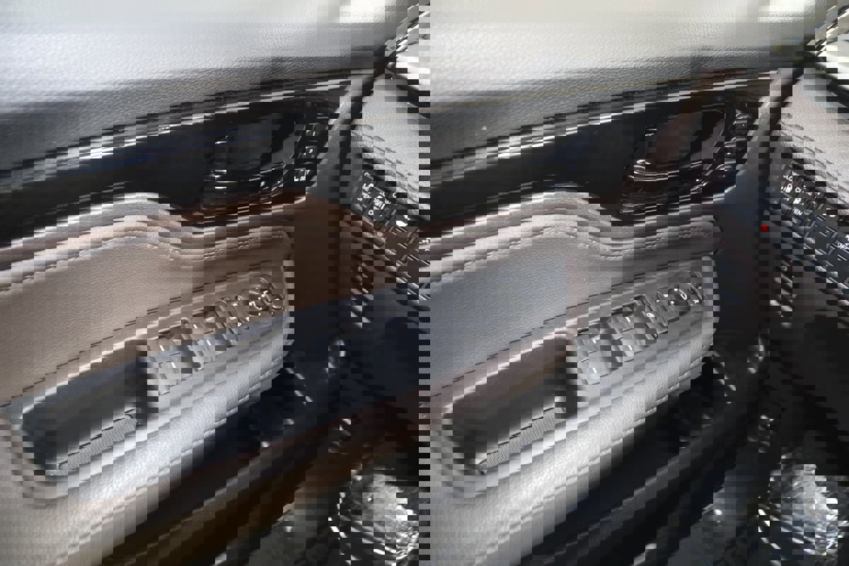 Used 2023 Honda Odyssey Touring image 29