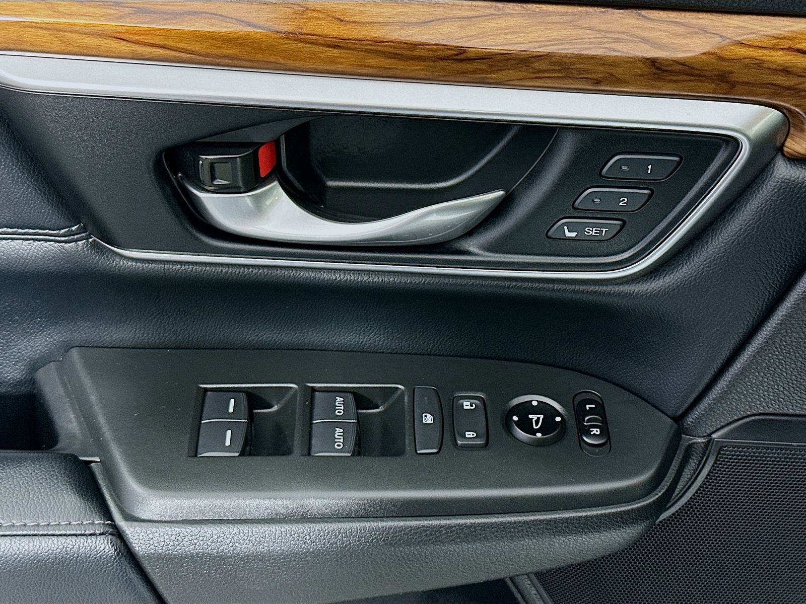Used 2019 Honda CR-V EX-L image 18