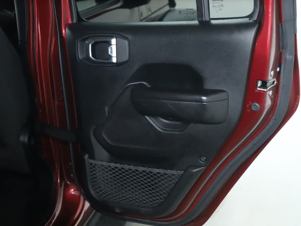Used 2021 Jeep Wrangler Unlimited Sport AWD/4WD image 31