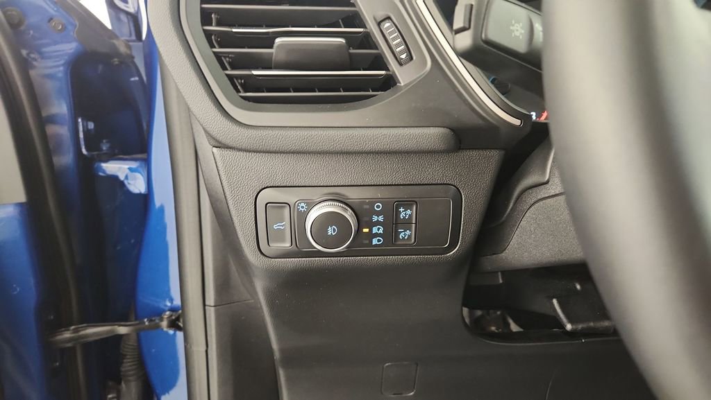 Used 2022 Ford Escape SEL AWD/4WD image 23