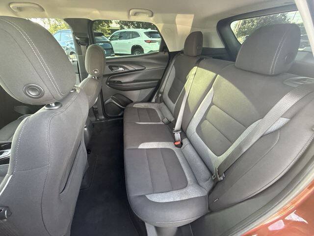 Used 2021 Chevrolet TrailBlazer LS FWD image 26