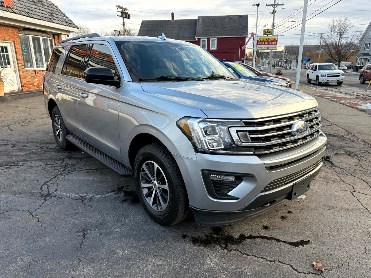 Used 2020 Ford Expedition XL image 3