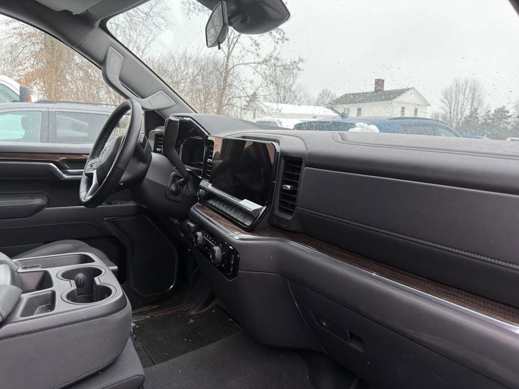 Used 2025 Chevrolet Silverado 1500 RST w/ Dark Appearance Package image 48