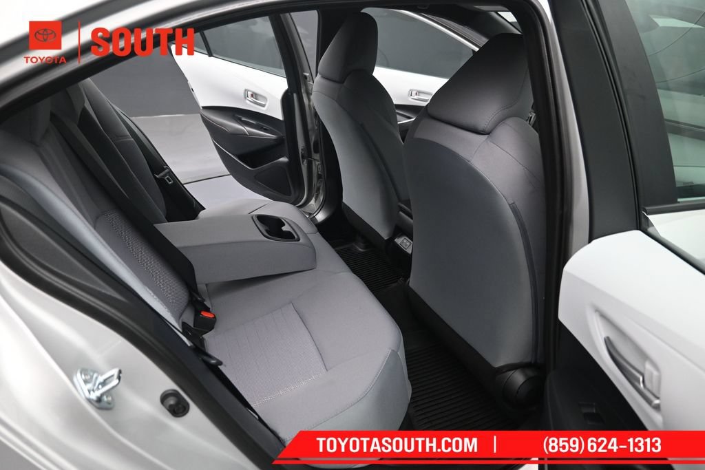 Used 2024 Toyota Corolla SE FWD image 29