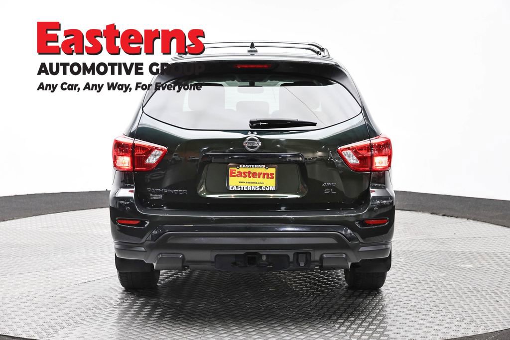 Used 2020 Nissan Pathfinder SL AWD/4WD image 6