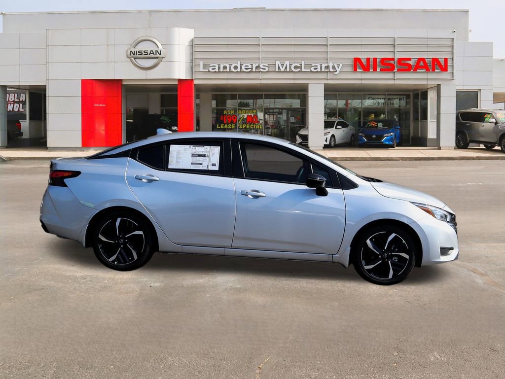 New 2025 Nissan Versa SR w/ Trunk Package FWD image 2