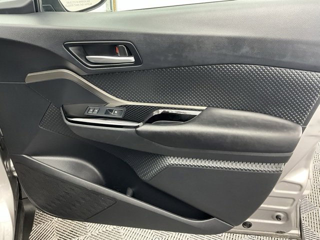 Used 2019 Toyota C-HR XLE image 15