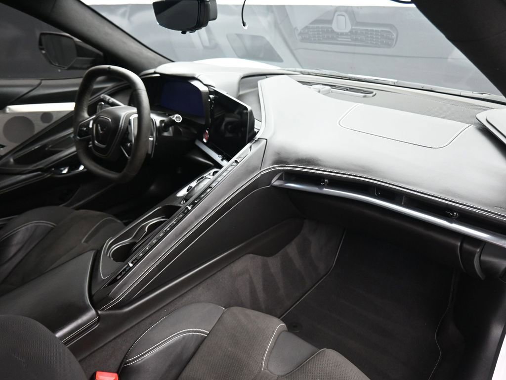 Used 2020 Chevrolet Corvette Stingray Premium Cpe w/ 3LT Preferred Equipment Group image 41