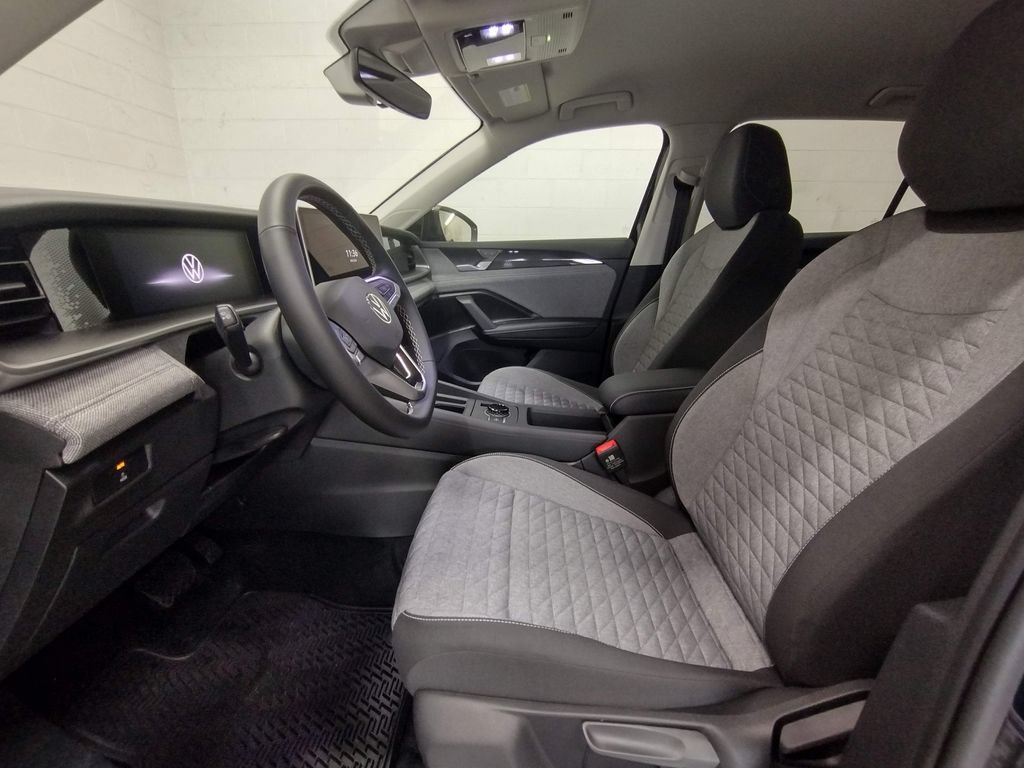 New 2026 Volkswagen Tiguan S AWD/4WD image 18