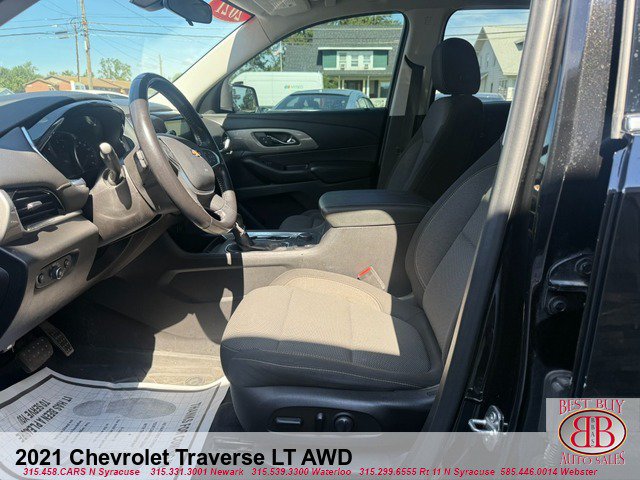 Used 2021 Chevrolet Traverse LT AWD/4WD image 10