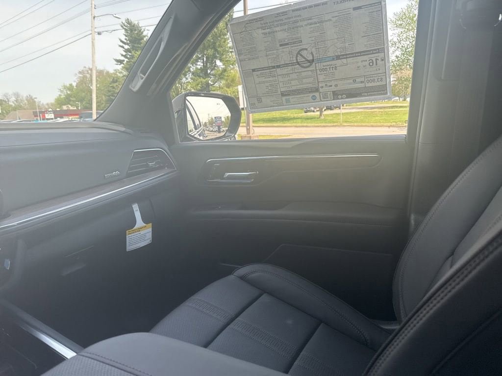 New 2026 Chevrolet Tahoe High Country AWD/4WD image 26