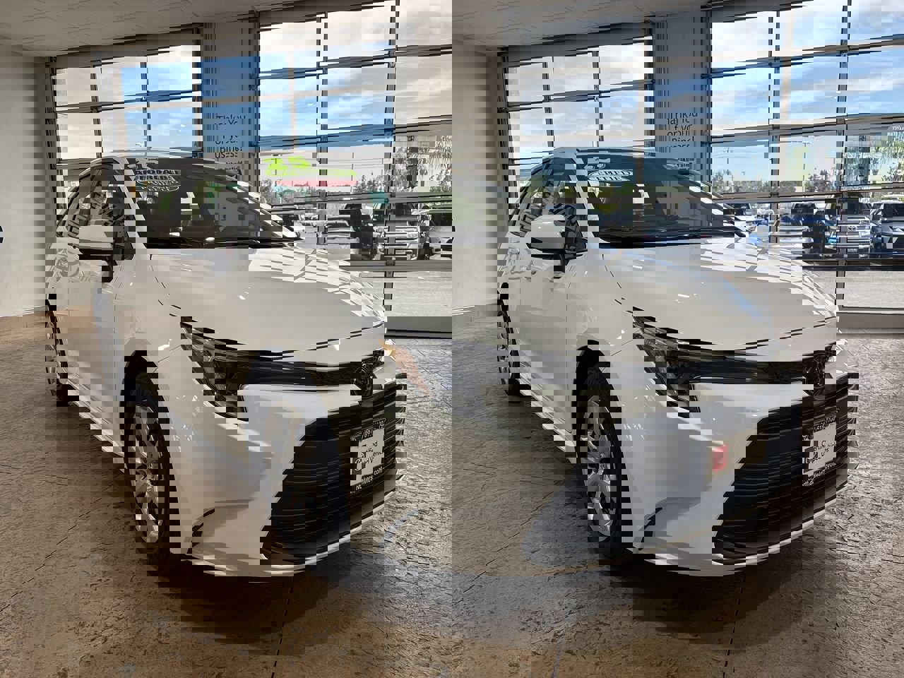 Certified 2026 Toyota Corolla LE image 4