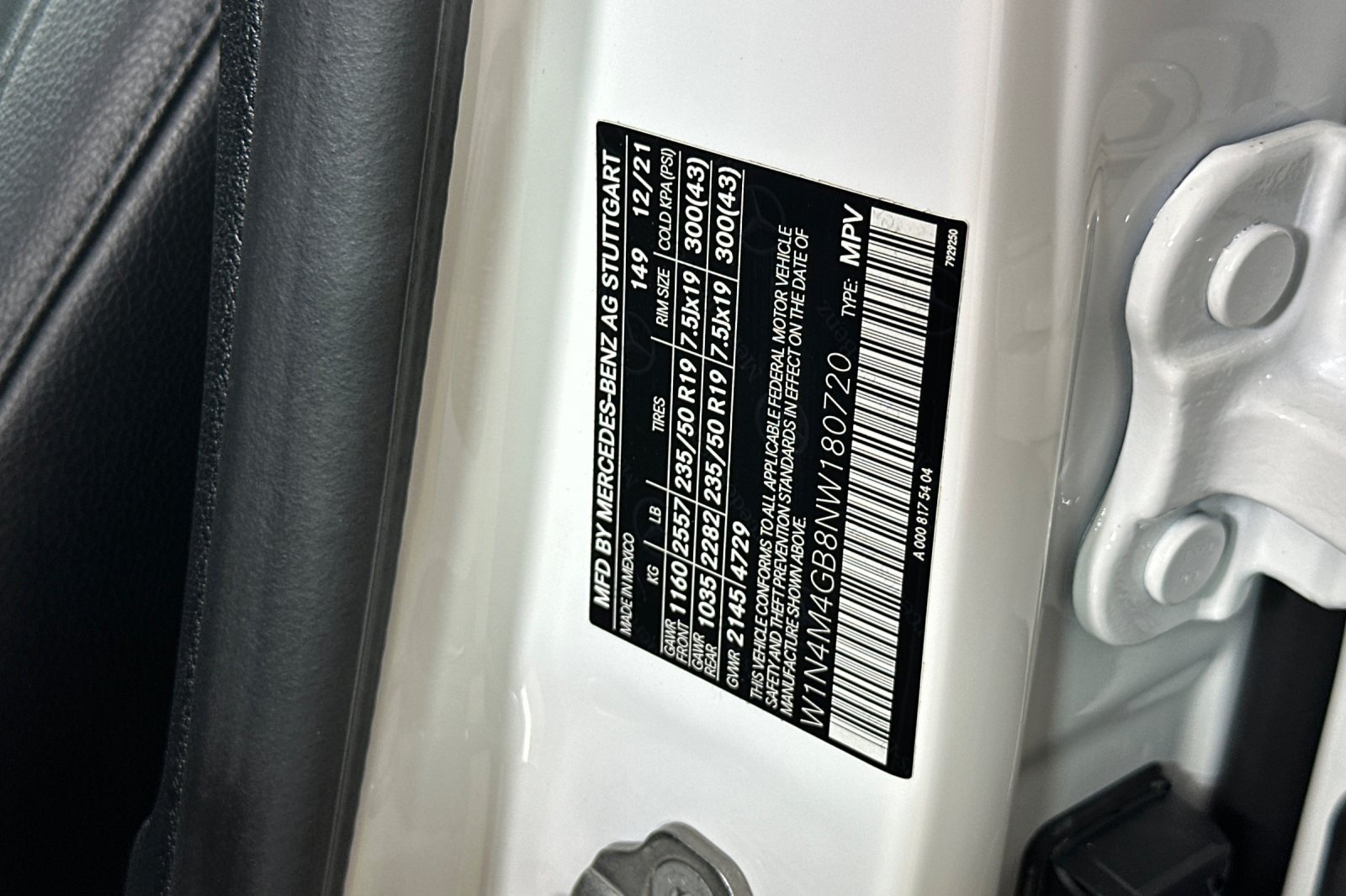 Used 2022 Mercedes-Benz GLB 250 image 27