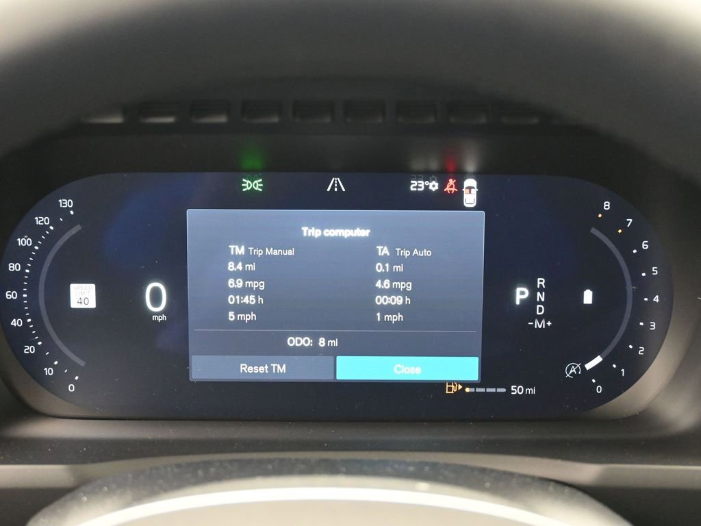 New 2026 Volvo XC90 B5 Plus w/ Protection Package AWD/4WD image 9