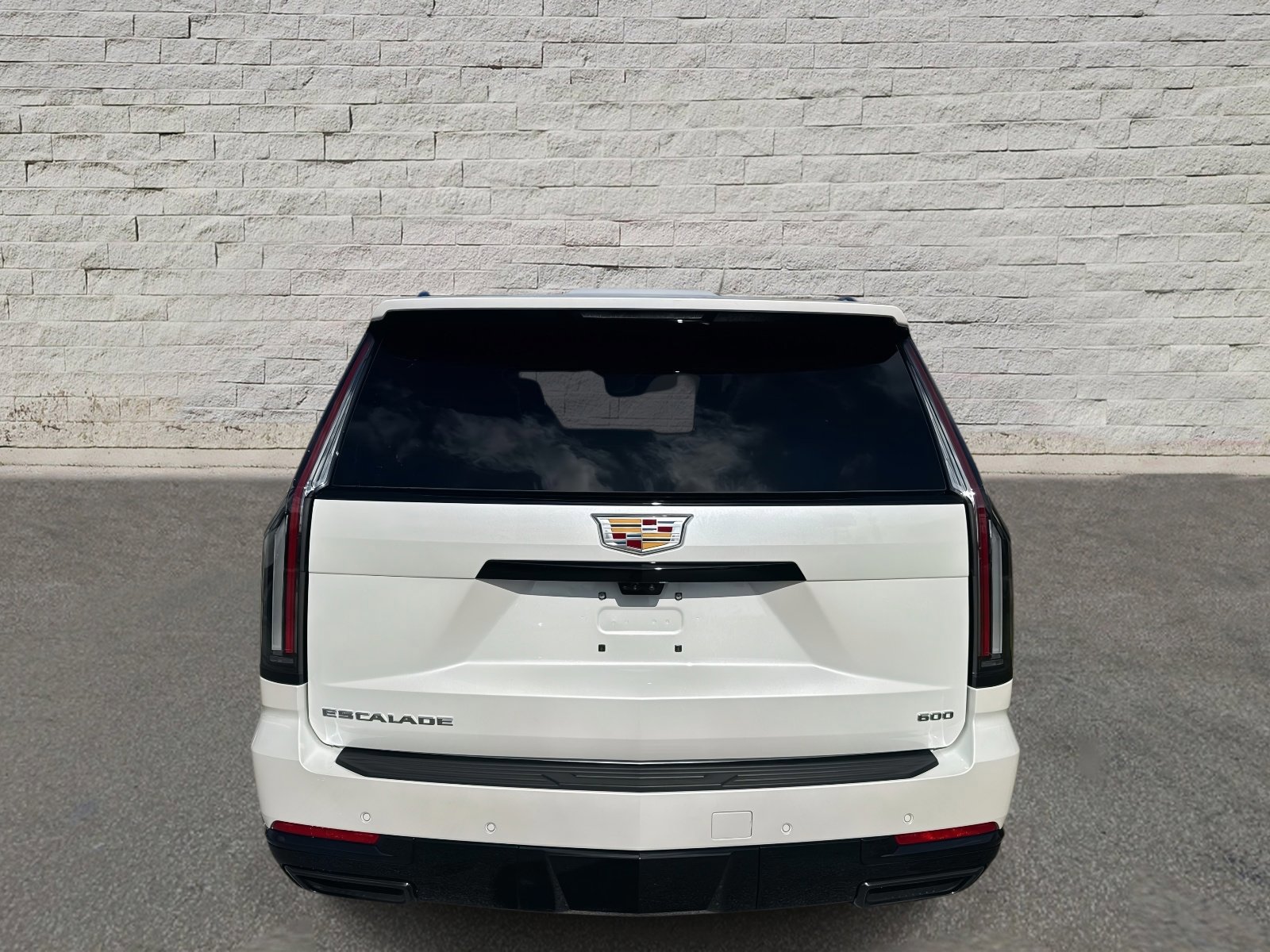 New 2025 Cadillac Escalade Sport Platinum w/ LPO, Floor Liner Package image 4