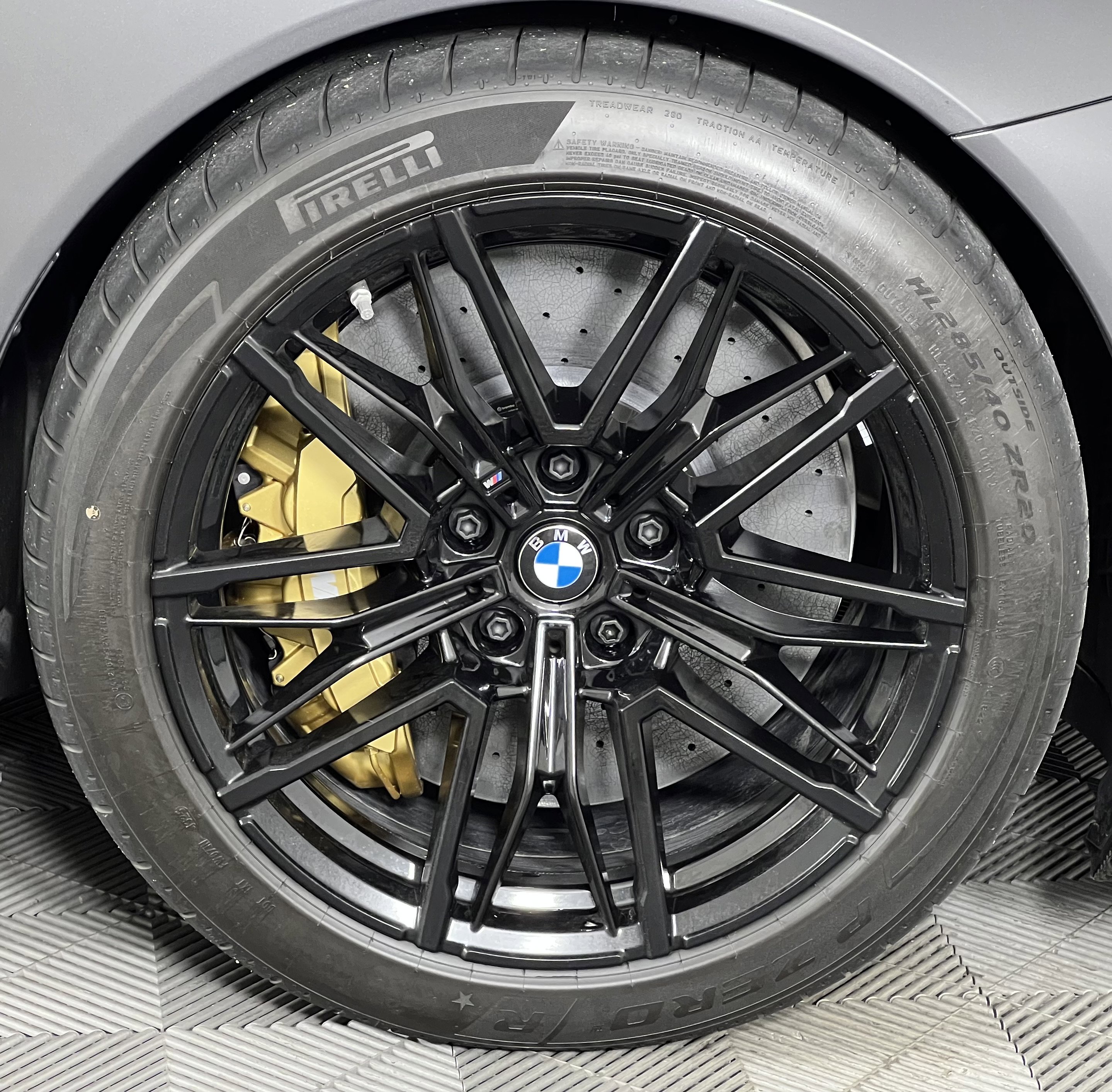 Used 2026 BMW M5 Touring image 15