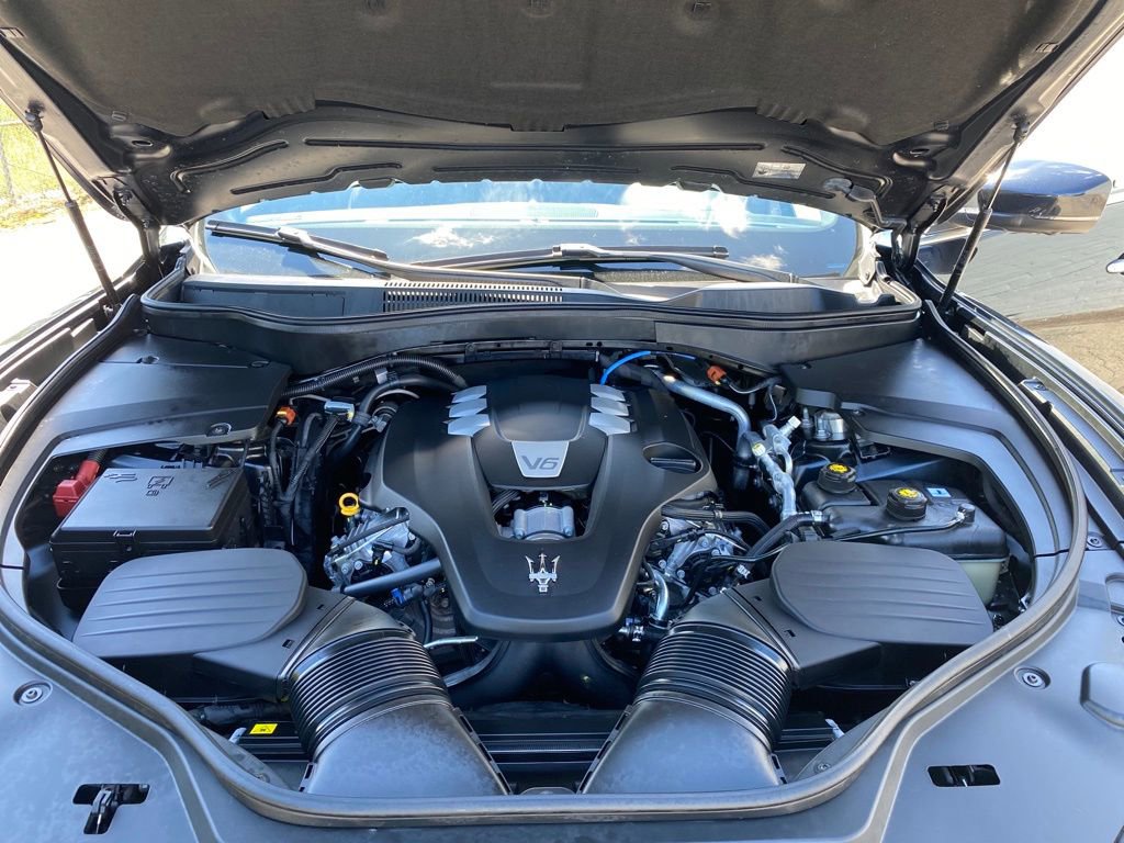 Used 2023 Maserati Levante GT image 43