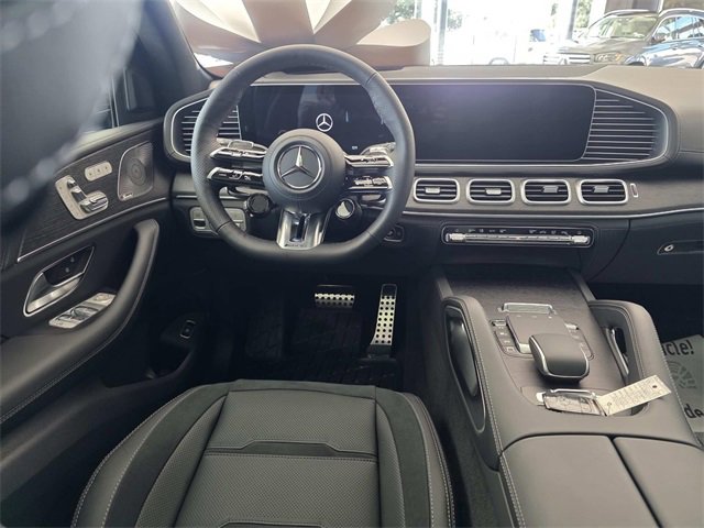 New 2026 Mercedes-Benz GLS 63 AMG 4MATIC image 4