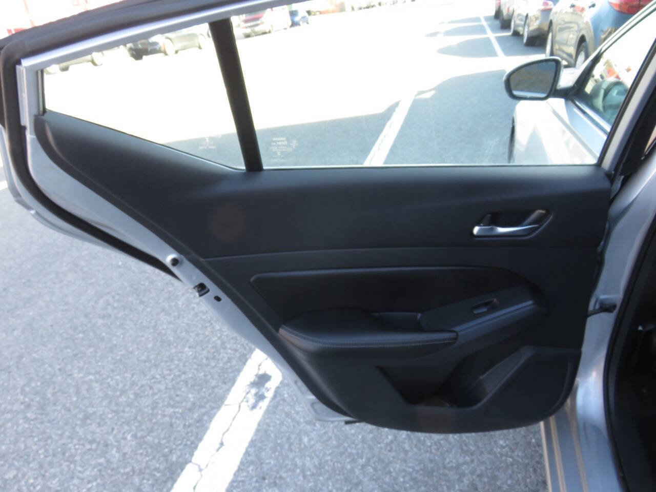 Used 2022 Nissan Altima 2.5 SV image 27