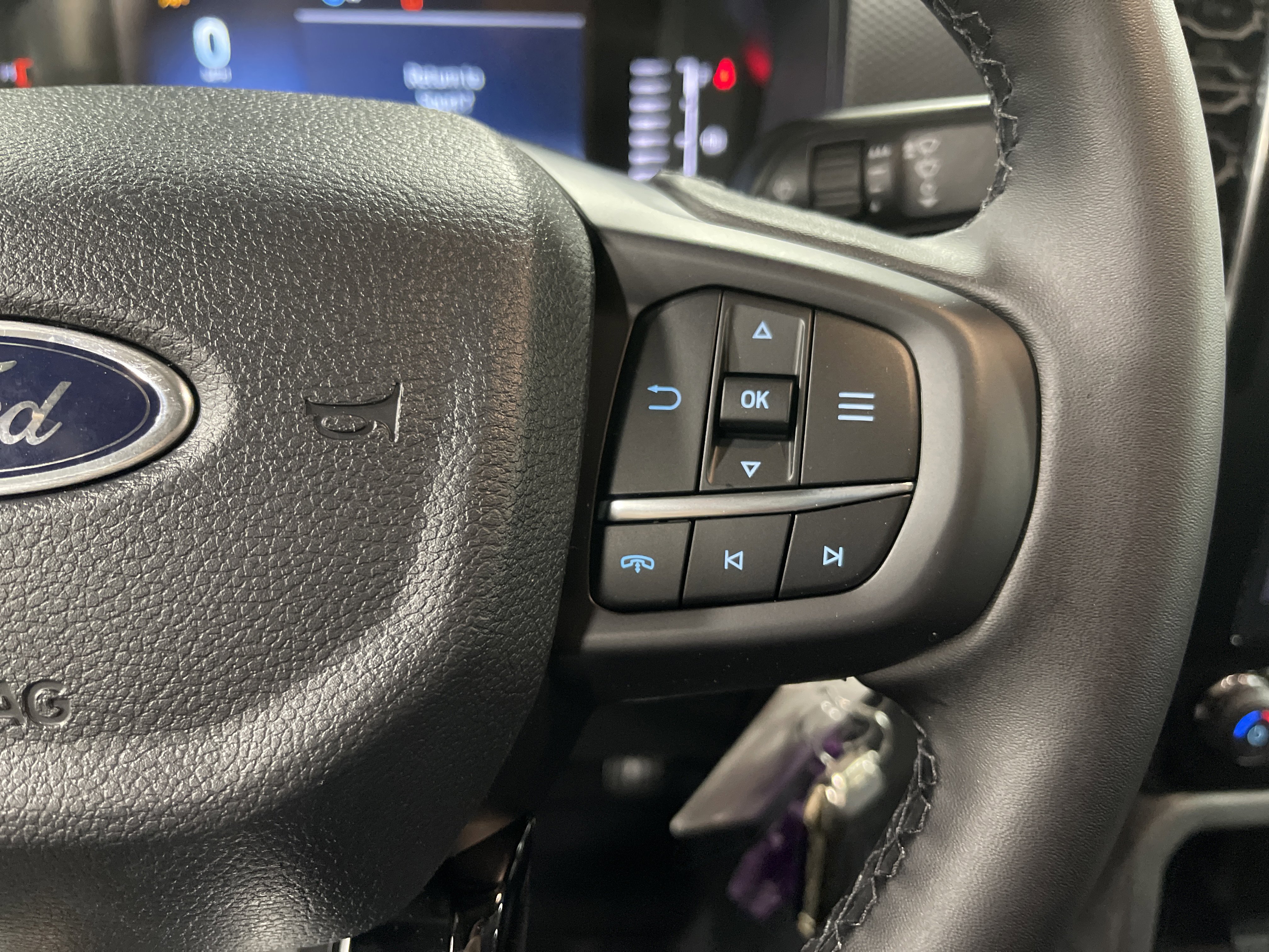 New 2025 Ford Ranger XLT w/ Black Appearance Package image 20