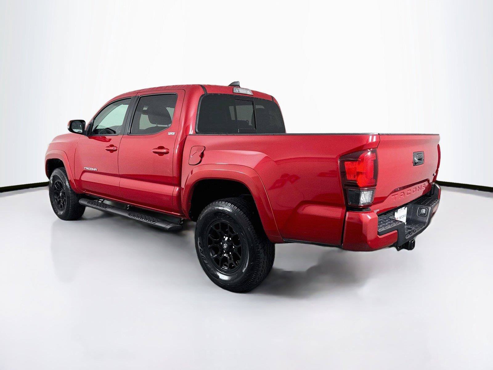Certified 2022 Toyota Tacoma SR5 RWD image 11