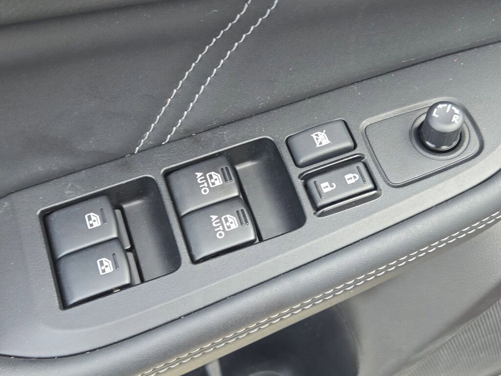 Used 2018 Subaru Outback 2.5i Limited AWD/4WD image 19