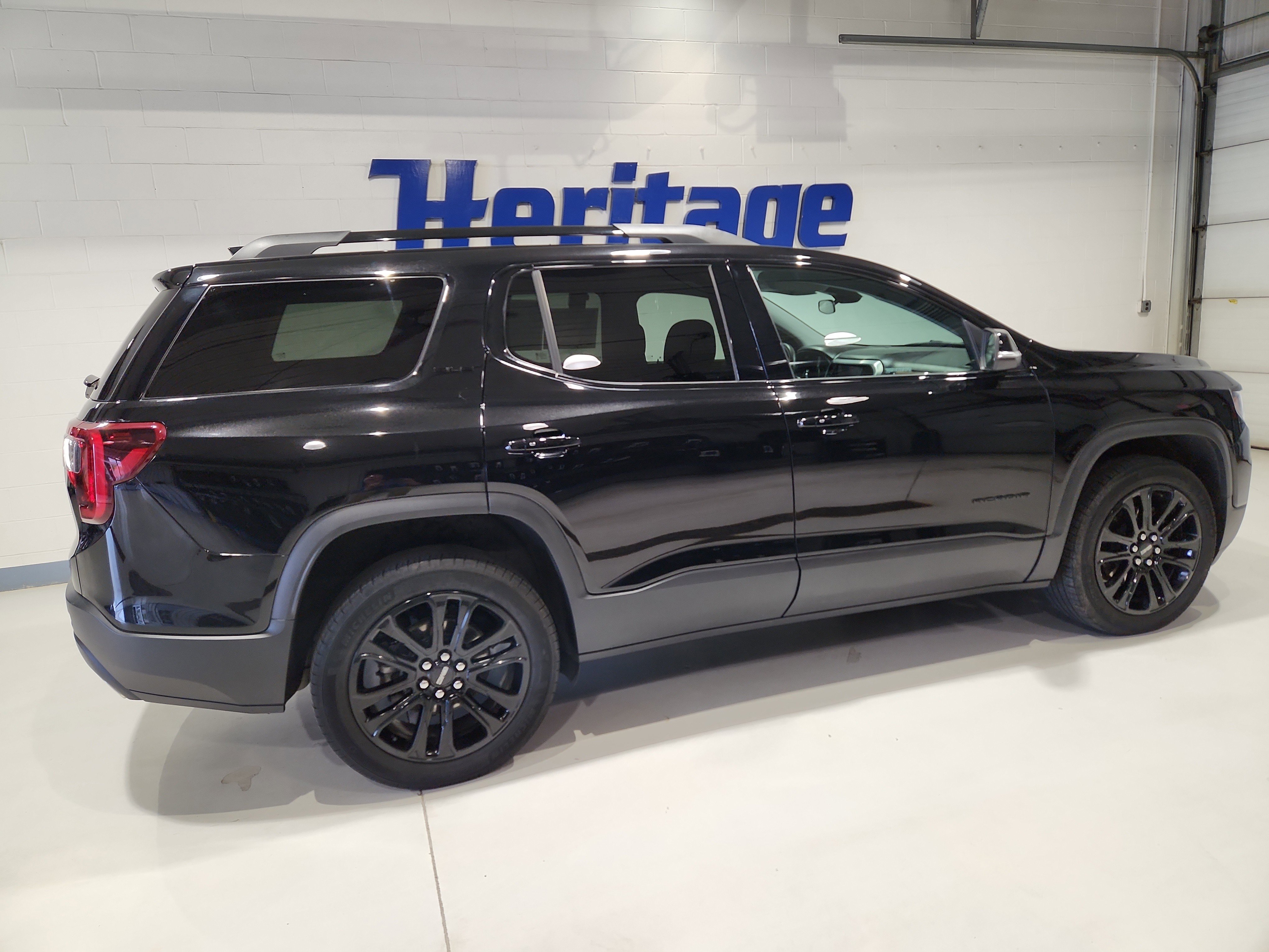 Certified 2023 GMC Acadia SLE w/ Elevation Edition image 27